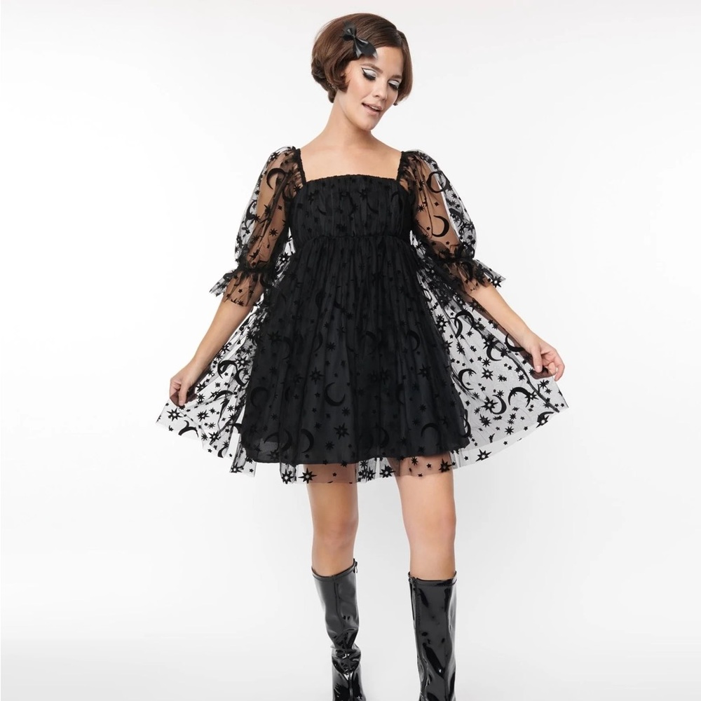 Smak parlour unique vintage black dress
